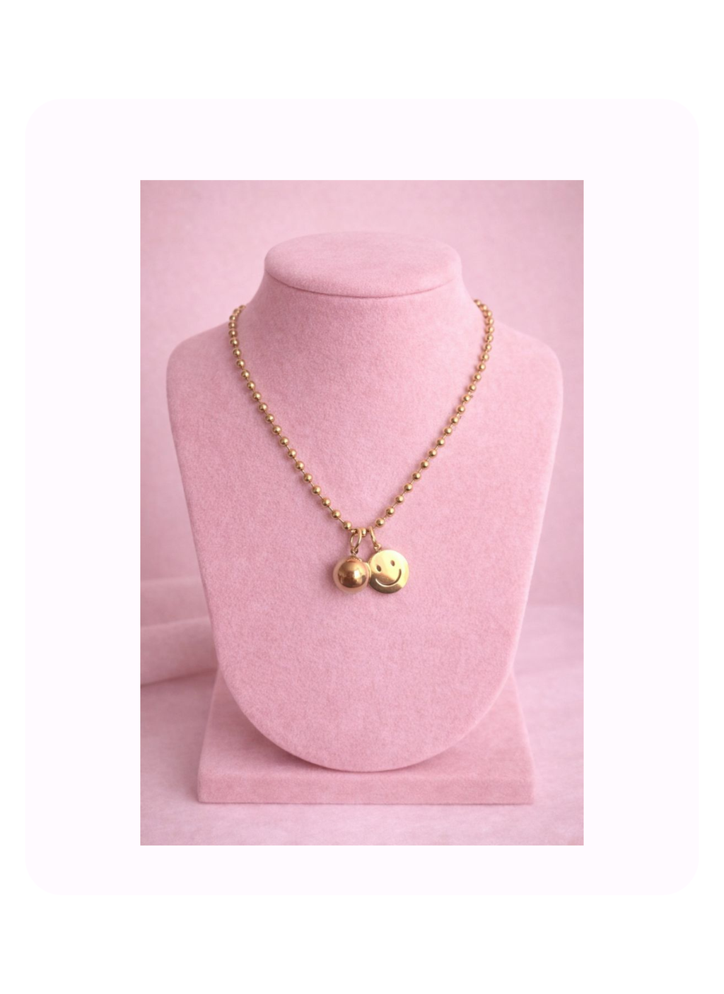 Smiley Kiss Necklace