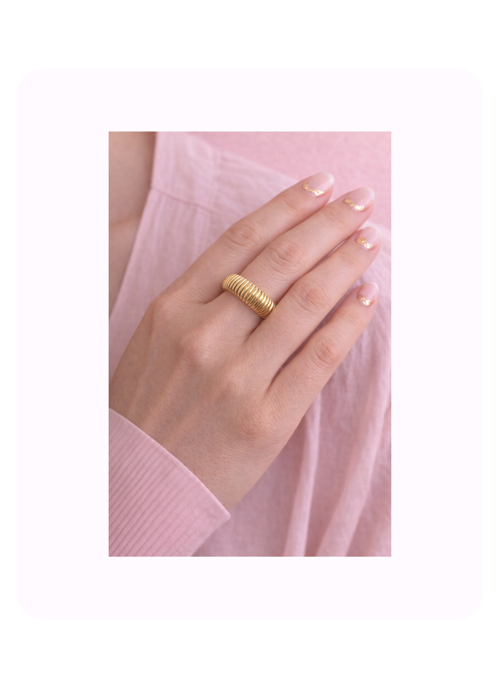 Ribbed Ring