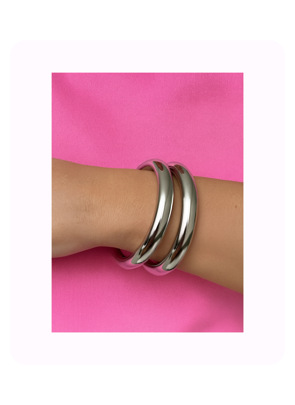 Bangle bracelet