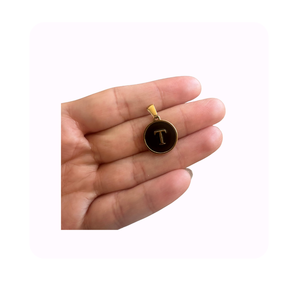 Black rounded Initial