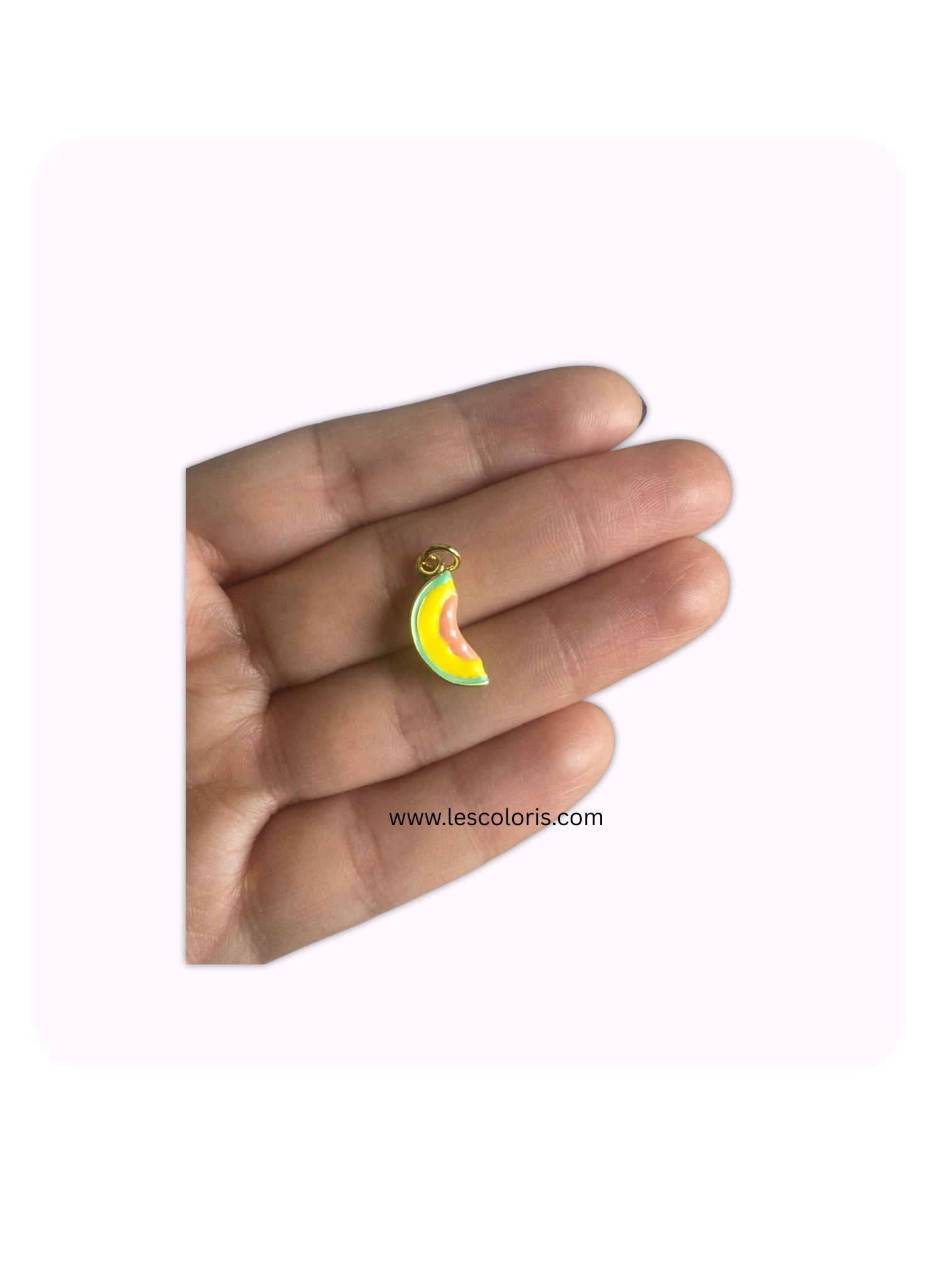 Minimalist fruit collection