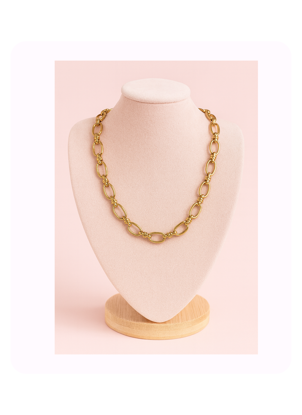 Aurelia Knot Necklace