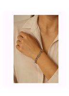 Lumi Oval Link Bracelet